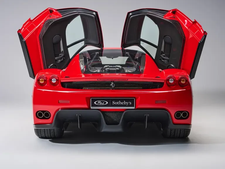 2004 Ferrari Enzo - Image 24 of 31