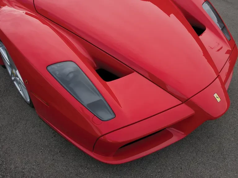 2004 Ferrari Enzo - Image 23 of 29