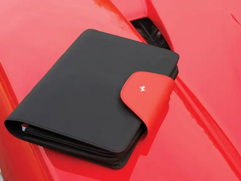 2004 Ferrari Enzo - Image 10 of 29