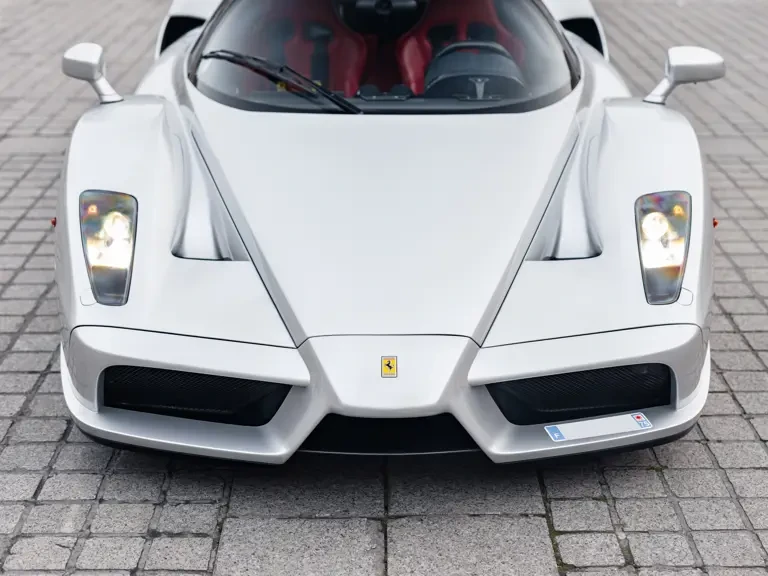 2004 Ferrari Enzo - Image 28 of 31