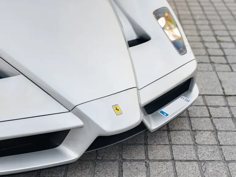 2004 Ferrari Enzo - Image 7 of 31