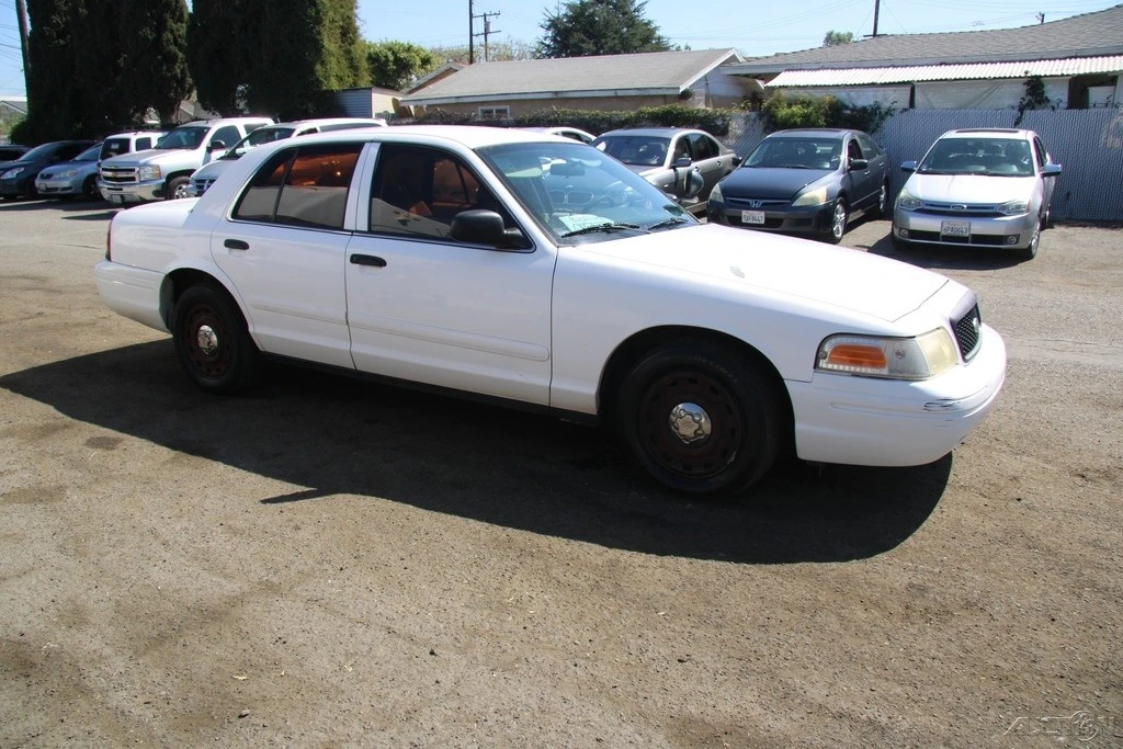 2004 Ford Crown Victoria - Image 9 of 21