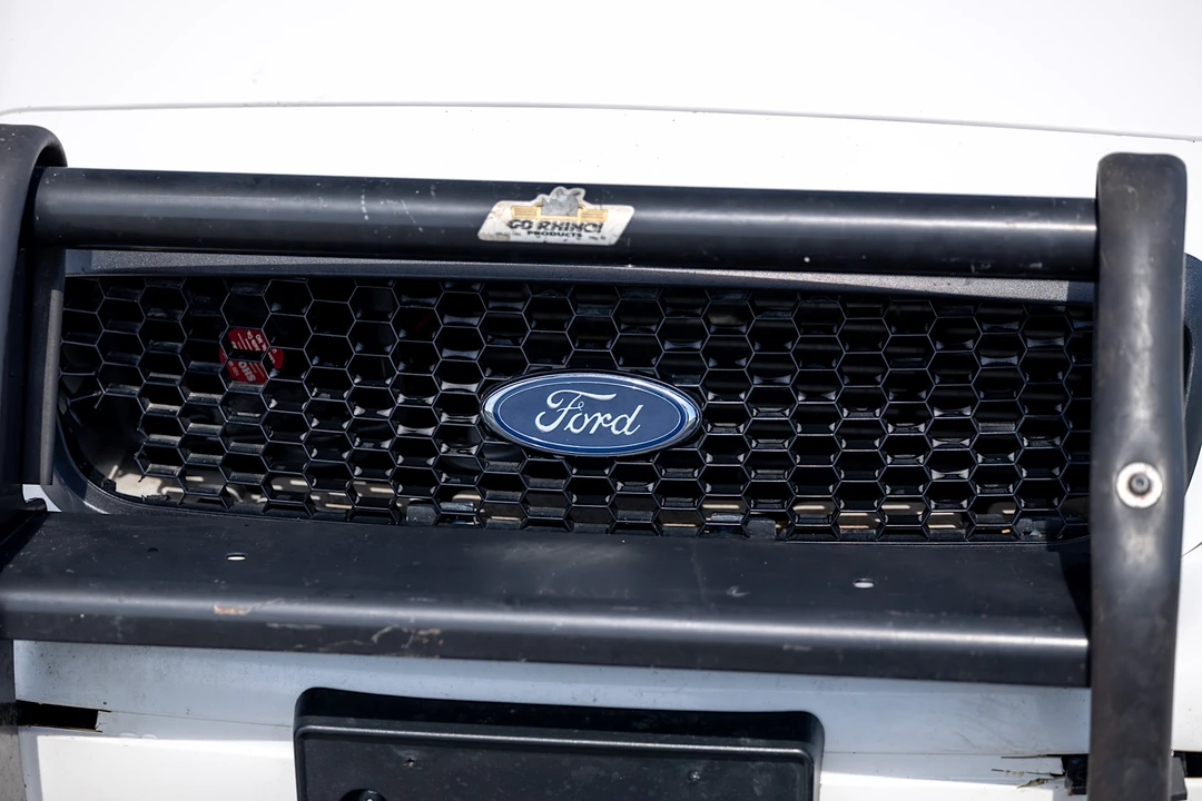 2004 Ford Crown Victoria - Image 30 of 31