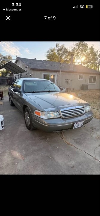 2004 Ford Crown Victoria - Image 6 of 9