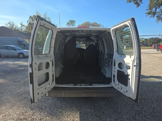 2004 Ford Econoline Van - Image 21 of 21