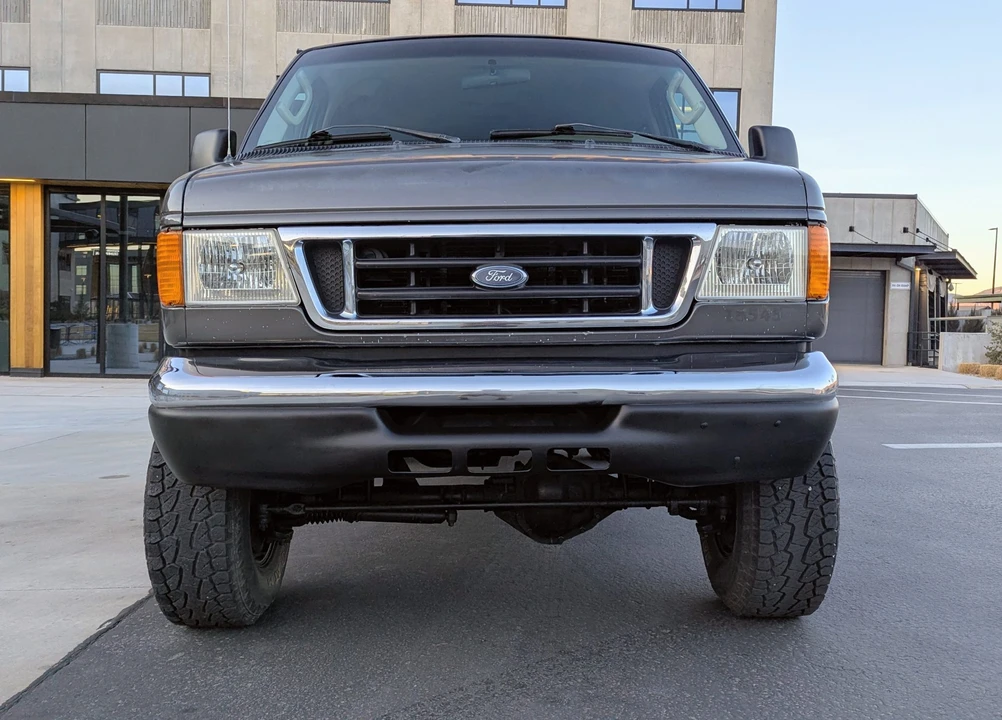 2004 Ford Econoline Van - Image 17 of 31