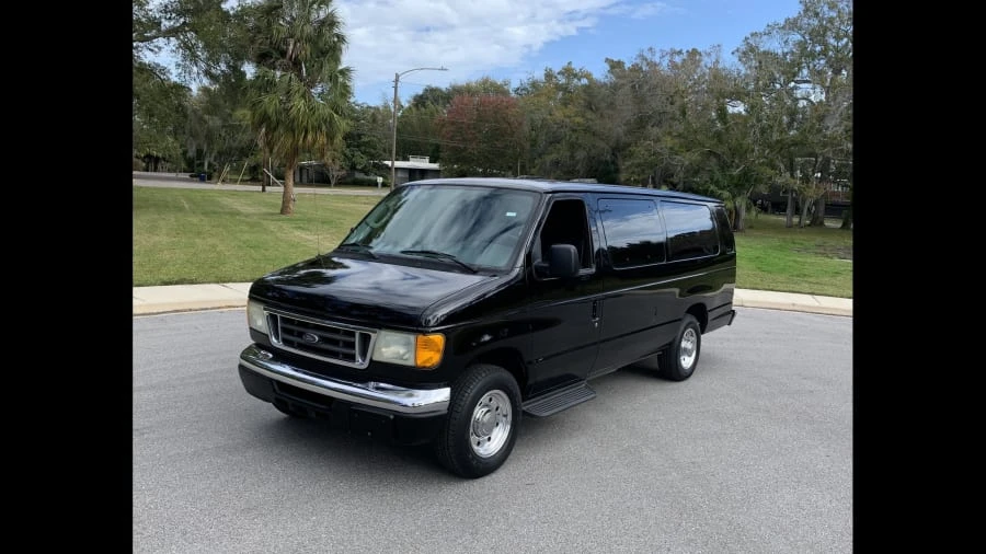 2004 Ford Econoline Van - Image 6 of 19