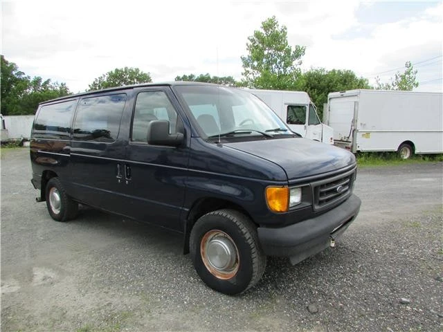 2004 Ford Econoline Van - Image 8 of 20