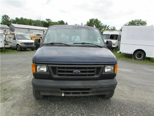 2004 Ford Econoline Van - Image 2 of 20