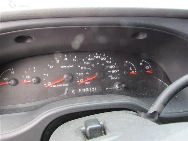 2004 Ford Econoline Van - Image 10 of 20