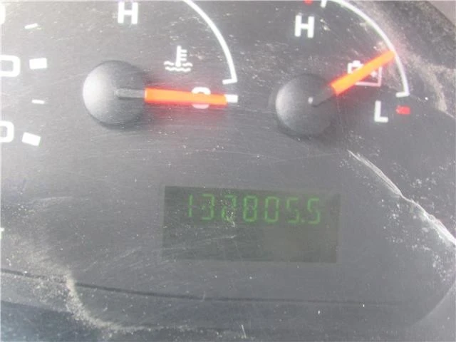 2004 Ford Econoline Van - Image 12 of 20