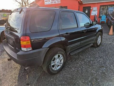 2004 Ford Escape - Image 4 of 10