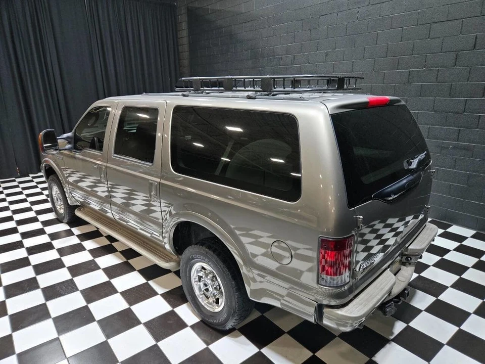2004 Ford Excursion - Image 3 of 12