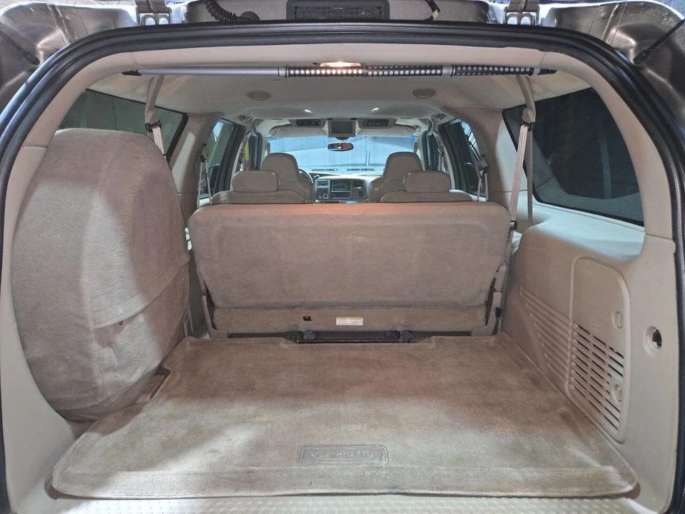 2004 Ford Excursion - Image 10 of 12