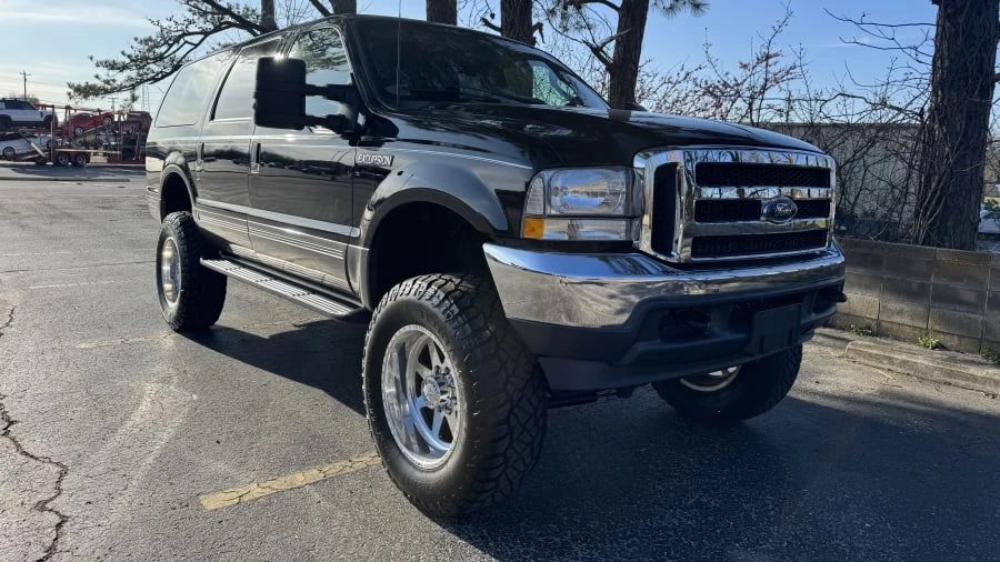 2004 Ford Excursion - Image 3 of 7