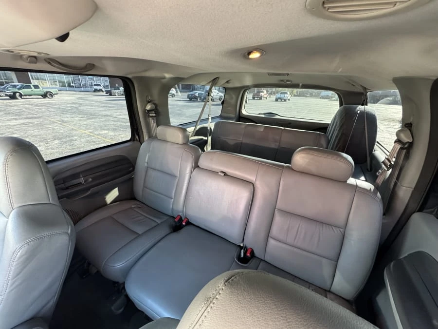 2004 Ford Excursion - Image 5 of 7