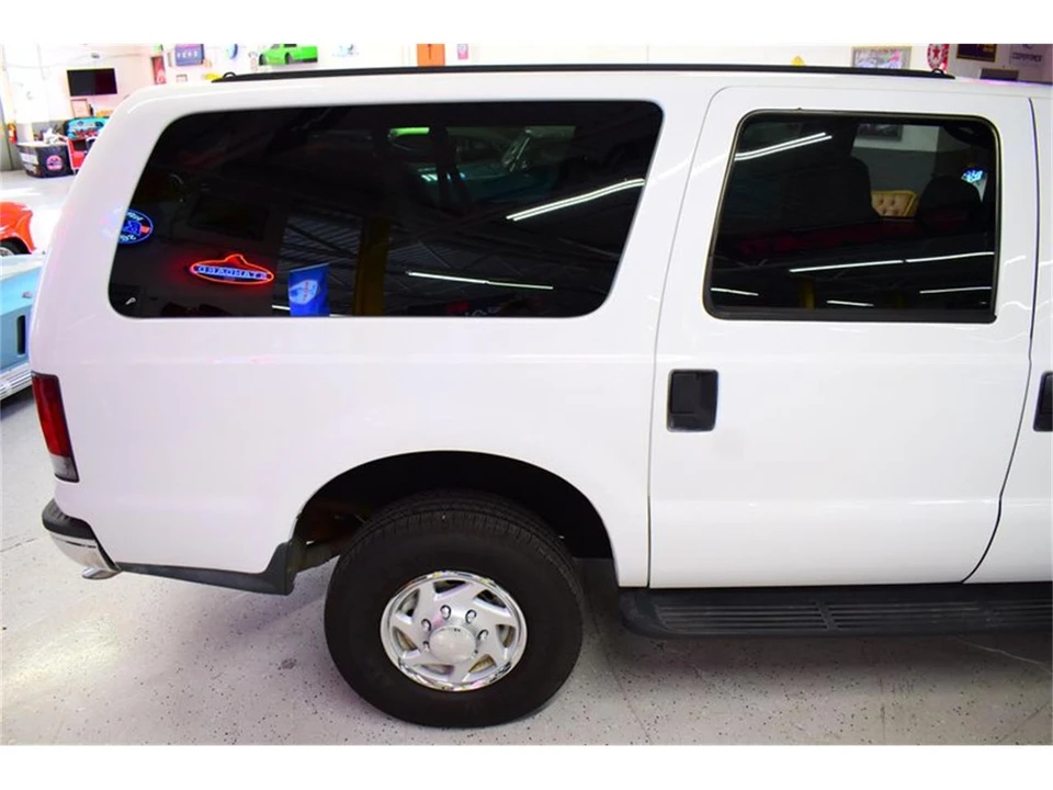 2004 Ford Excursion - Image 6 of 31