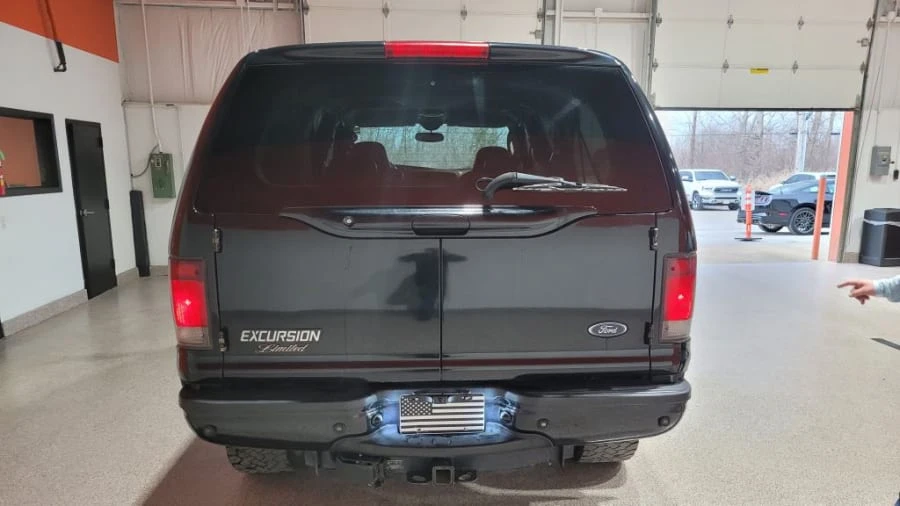 2004 Ford Excursion - Image 4 of 10