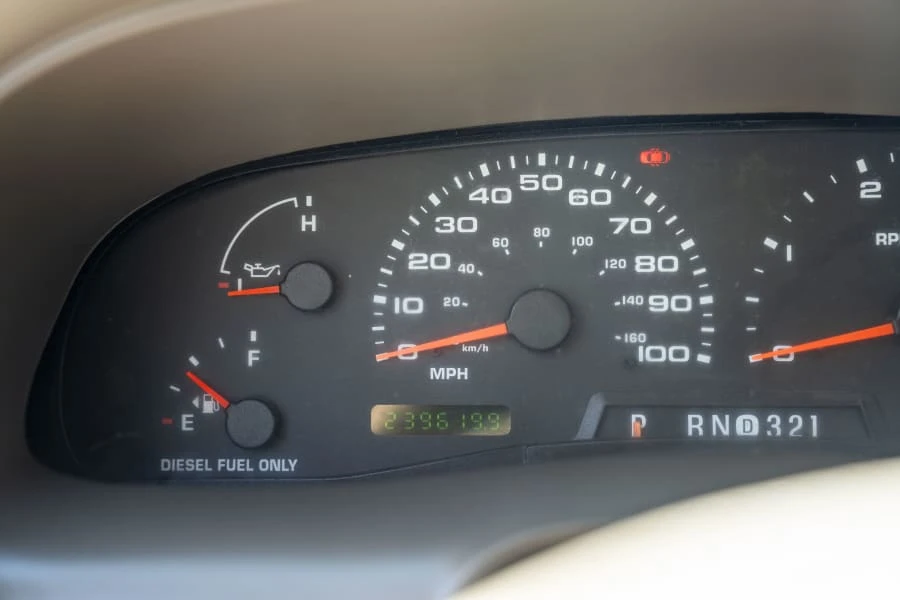 2004 Ford Excursion - Image 19 of 28