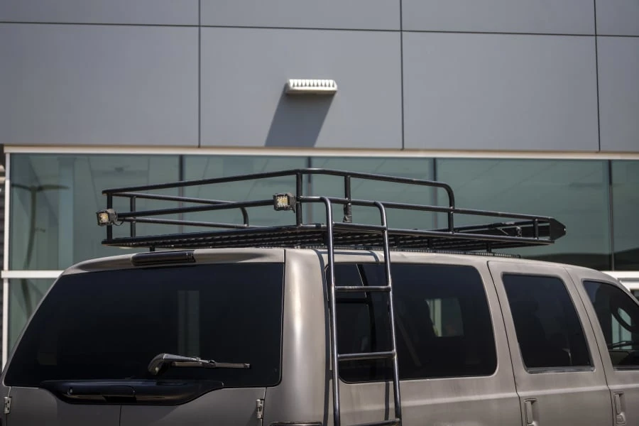 2004 Ford Excursion - Image 10 of 28