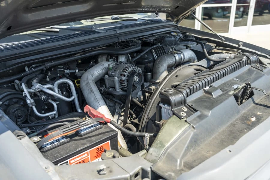 2004 Ford Excursion - Image 27 of 28