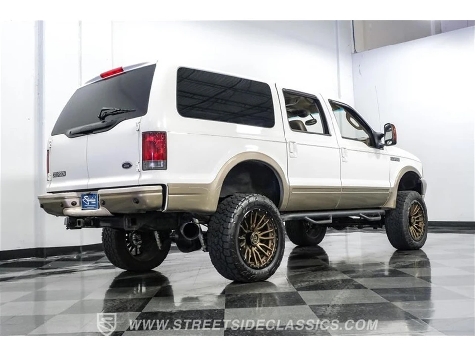 2004 Ford Excursion - Image 27 of 31