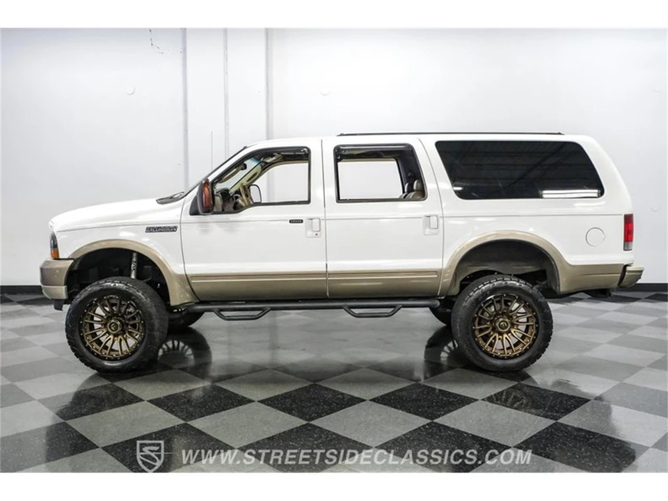 2004 Ford Excursion - Image 7 of 31