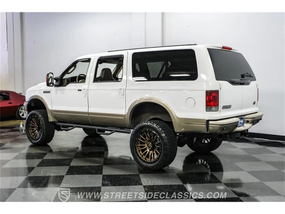 2004 Ford Excursion - Image 8 of 31