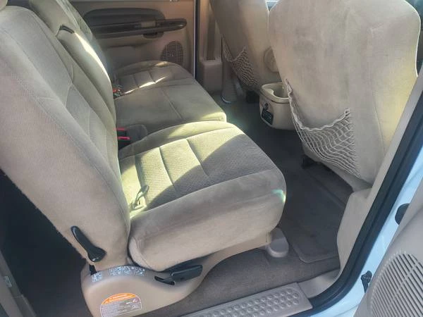 2004 Ford Excursion - Image 13 of 19