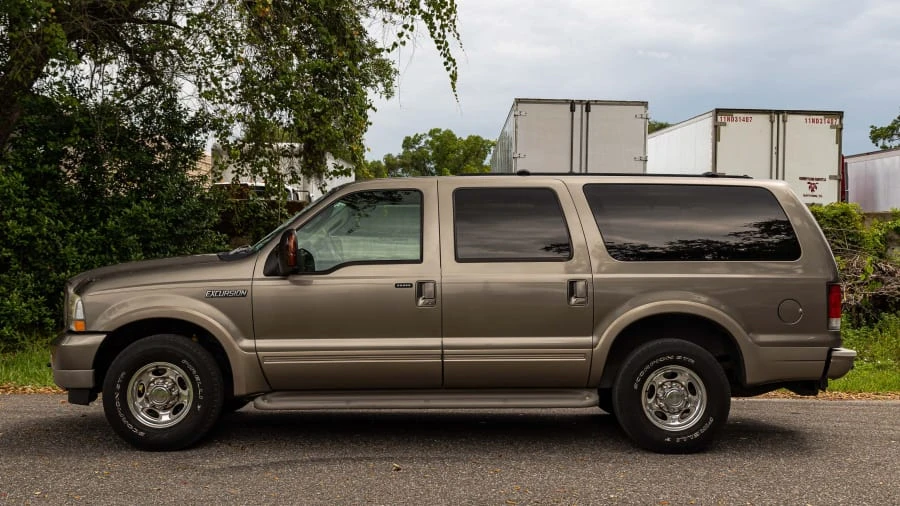 2004 Ford Excursion - Image 22 of 27