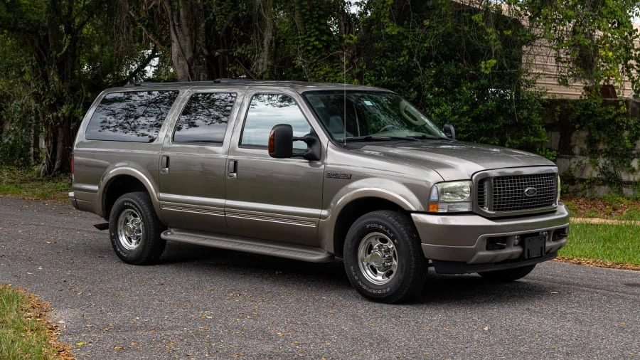 2004 Ford Excursion - Image 26 of 27