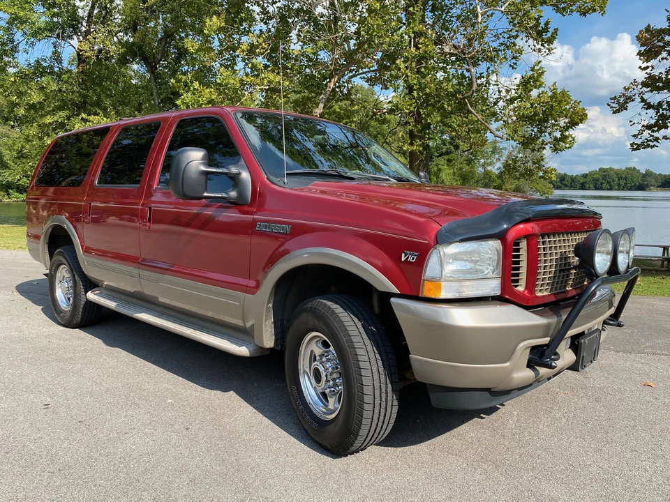 2004 Ford Excursion - Image 14 of 31