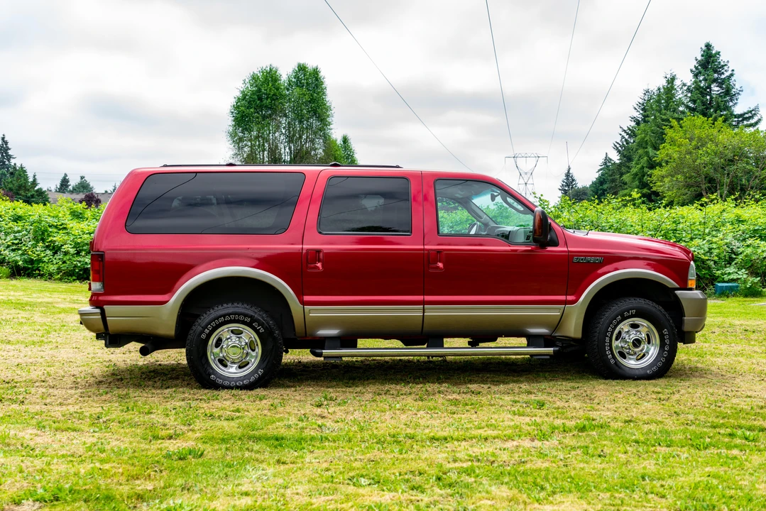 2004 Ford Excursion - Image 8 of 31
