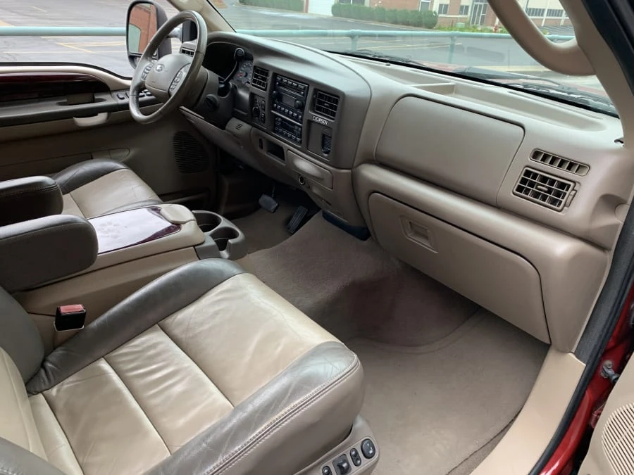 2004 Ford Excursion - Image 6 of 8