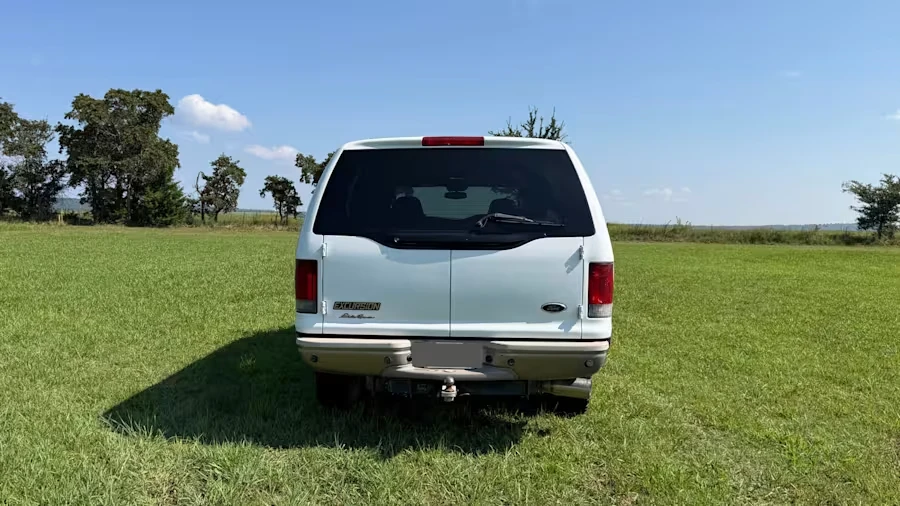 2004 Ford Excursion - Image 4 of 12