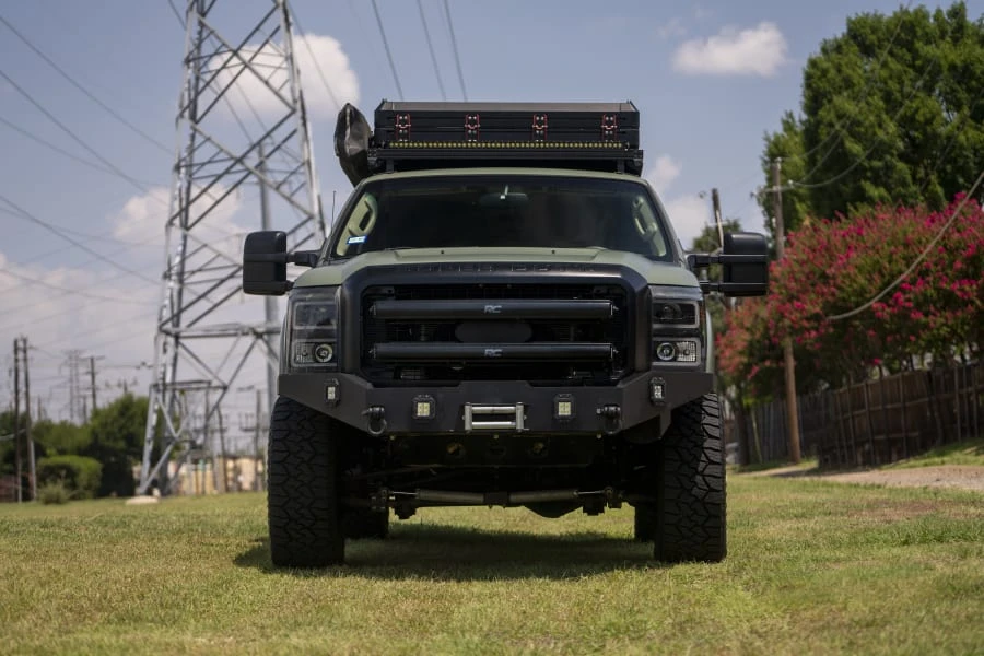2004 Ford Excursion - Image 4 of 31