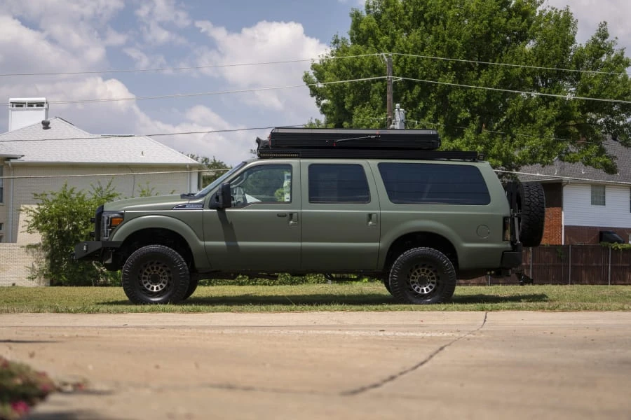 2004 Ford Excursion - Image 10 of 31