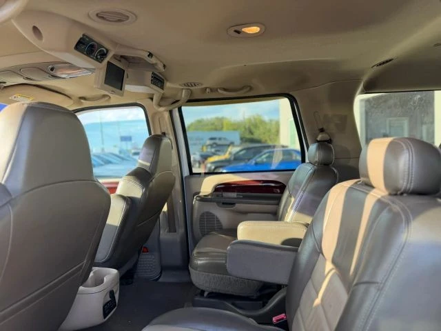 2004 Ford Excursion - Image 14 of 15