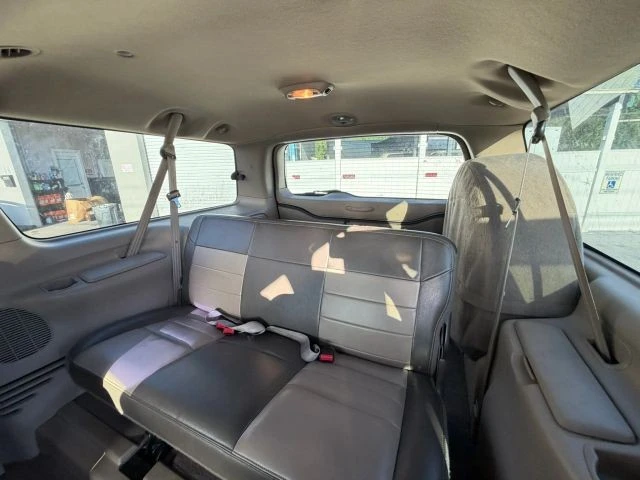 2004 Ford Excursion - Image 15 of 15