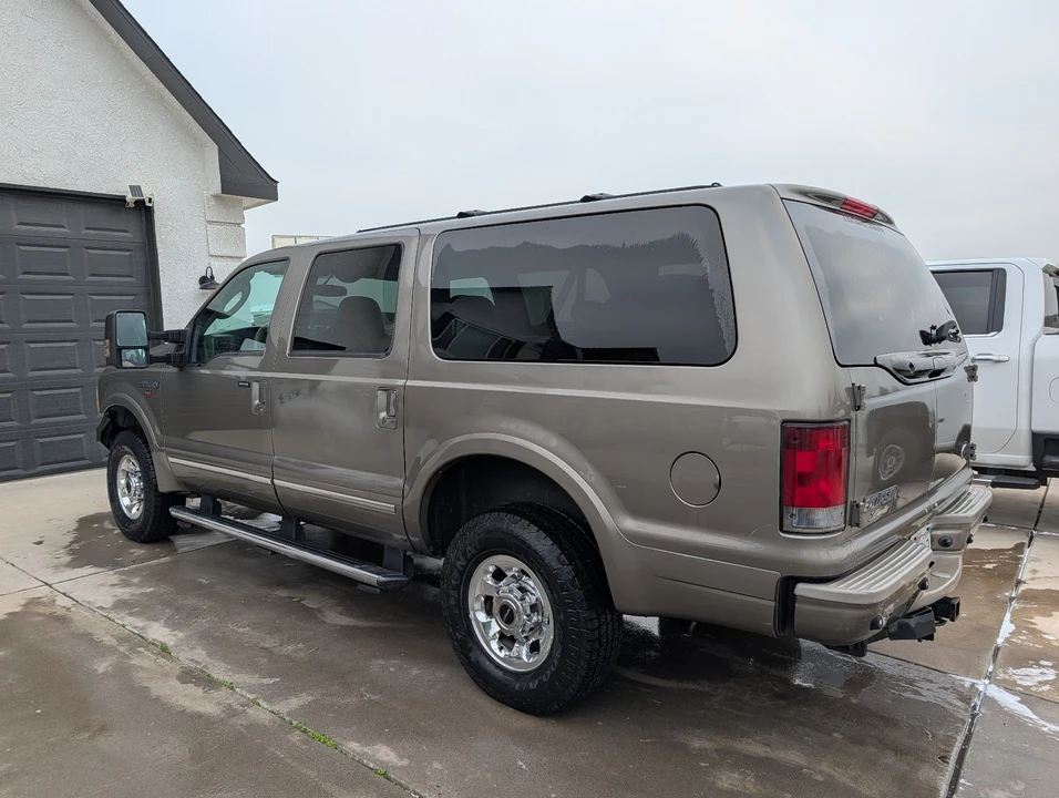 2004 Ford Excursion - Image 4 of 13