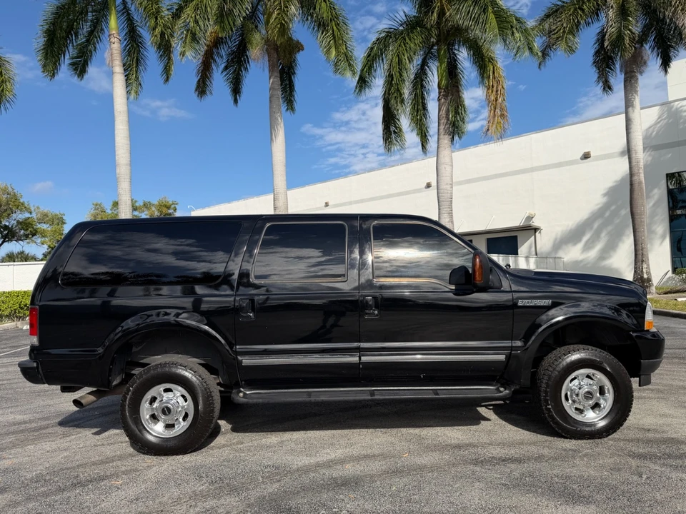 2004 Ford Excursion - Image 13 of 21