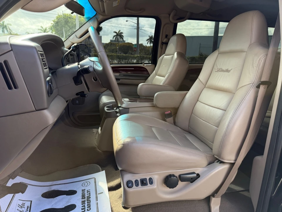 2004 Ford Excursion - Image 21 of 21