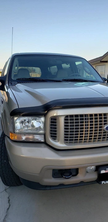 2004 Ford Excursion - Image 24 of 31