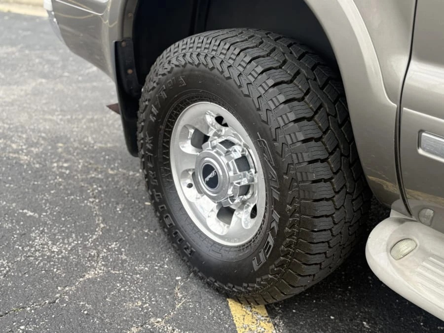2004 Ford Excursion - Image 7 of 15