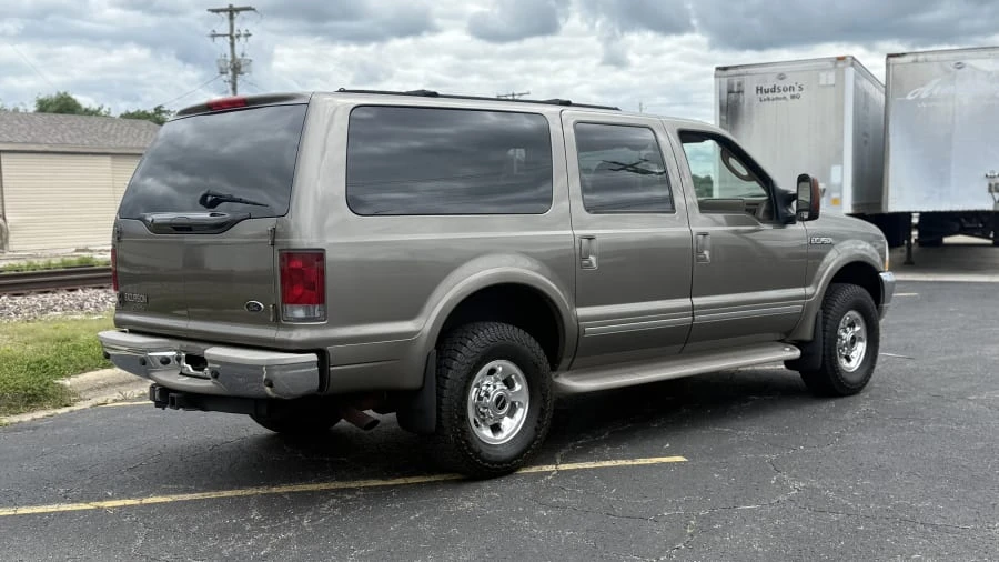 2004 Ford Excursion - Image 3 of 15