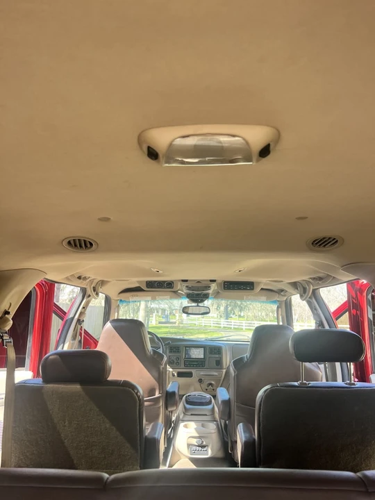 2004 Ford Excursion - Image 15 of 31