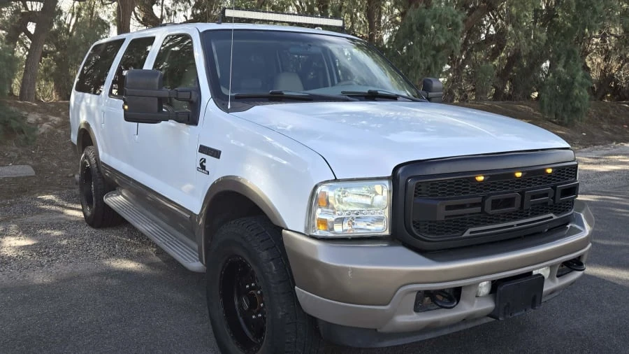 2004 Ford Excursion - Image 6 of 16