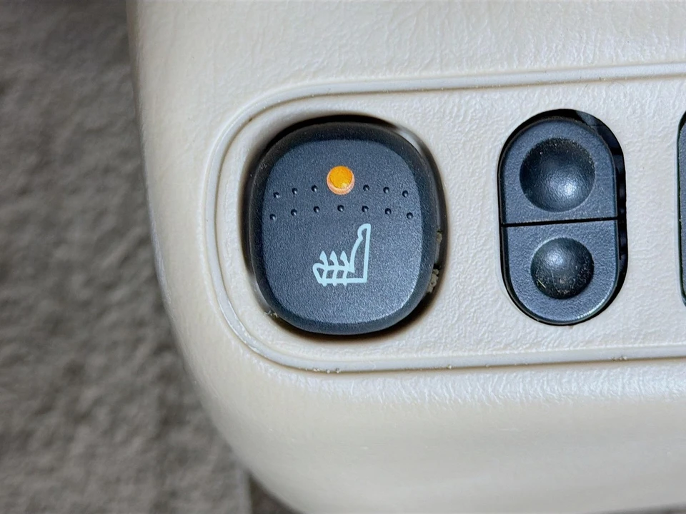 2004 Ford Excursion - Image 21 of 21