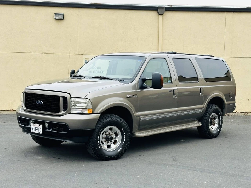 2004 Ford Excursion - Image 4 of 21