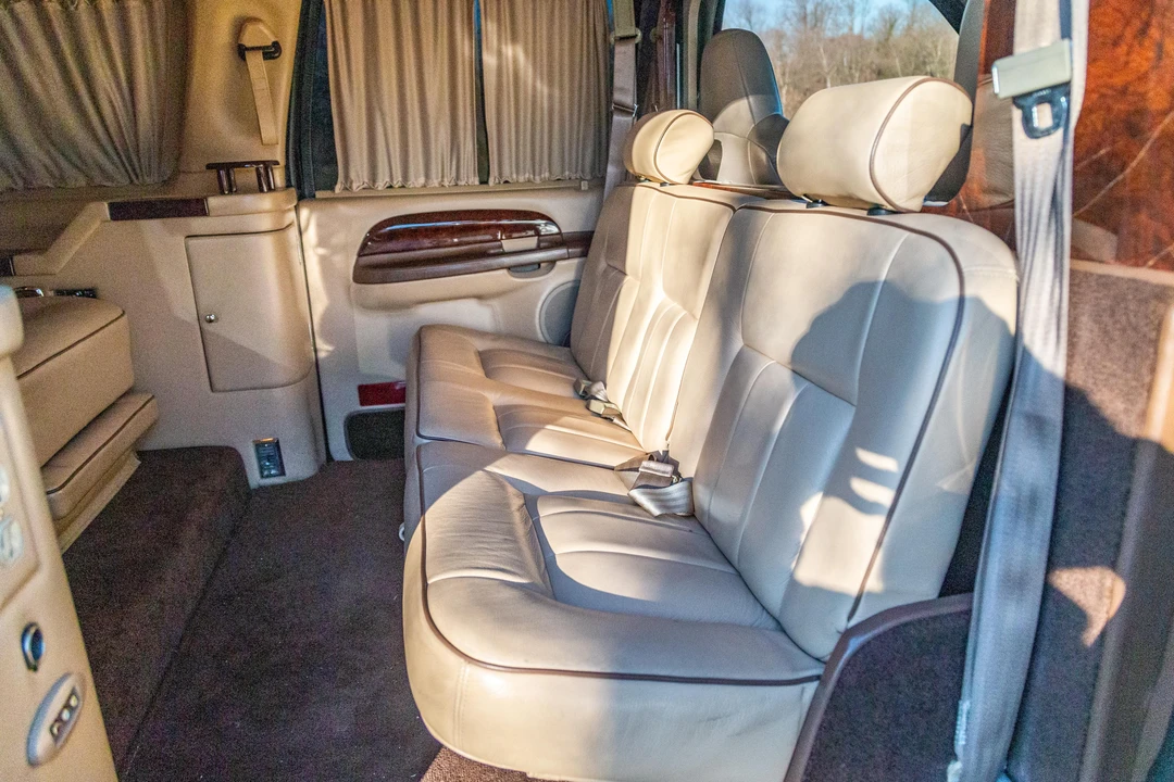 2004 Ford Excursion - Image 31 of 31